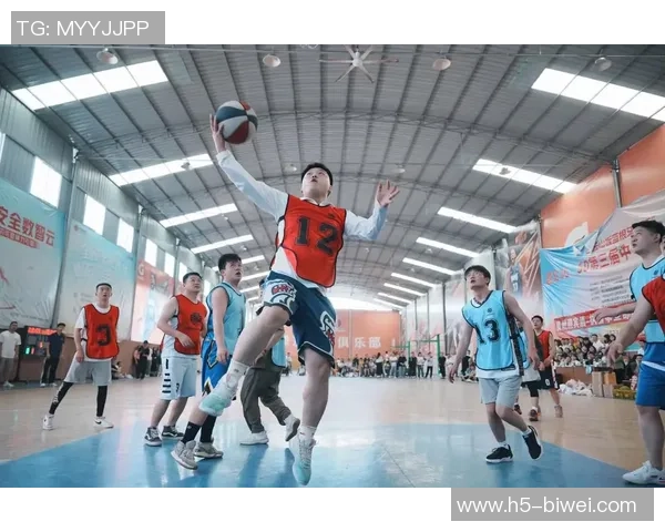 袁篮球:从校园到职业赛场的奋斗历程与未来展望 袁篮球:从校园到职业赛场的奋斗历程与未来展望